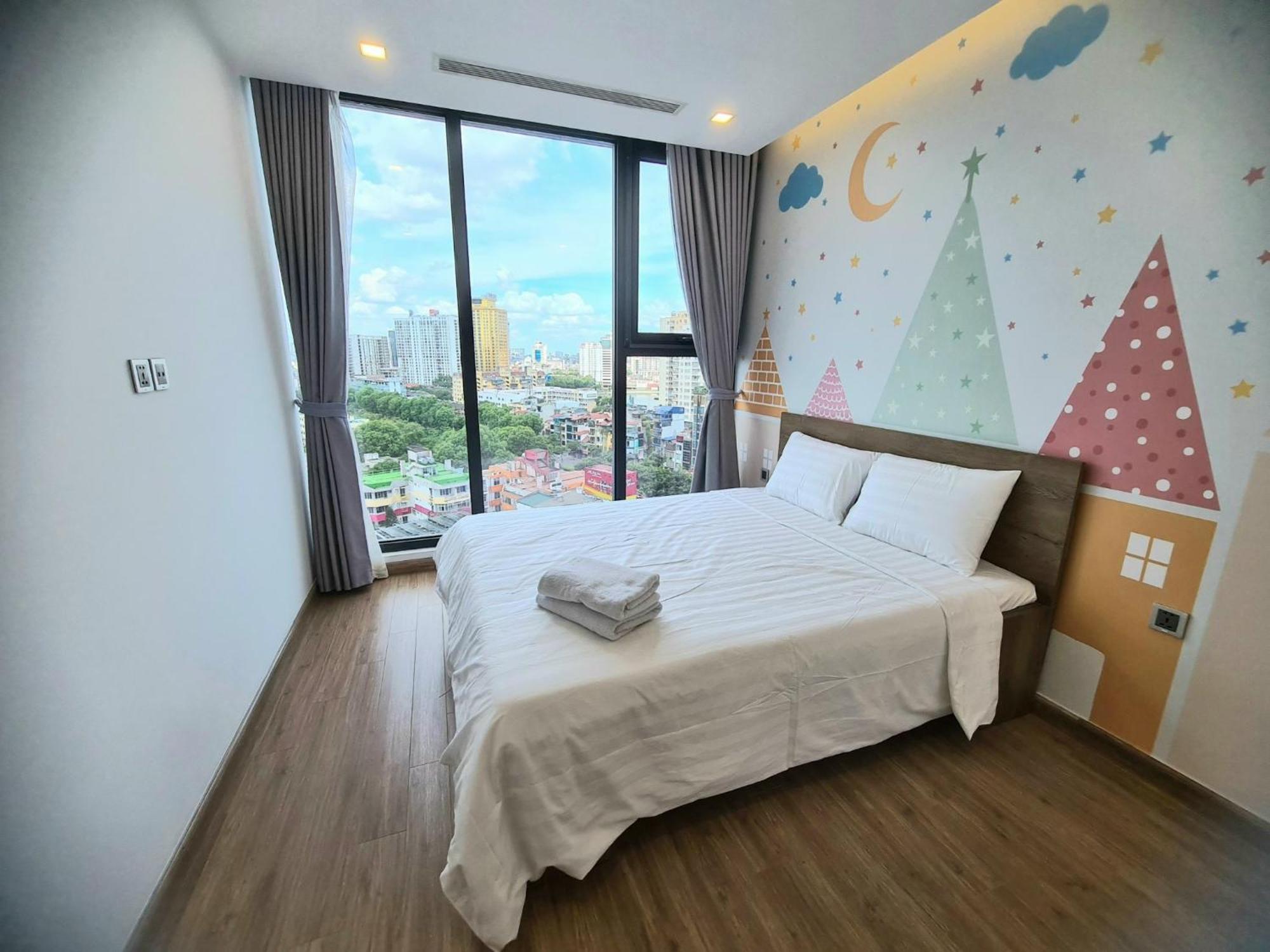 Nvt Housing - Vinhomes Metropolis Apartment *