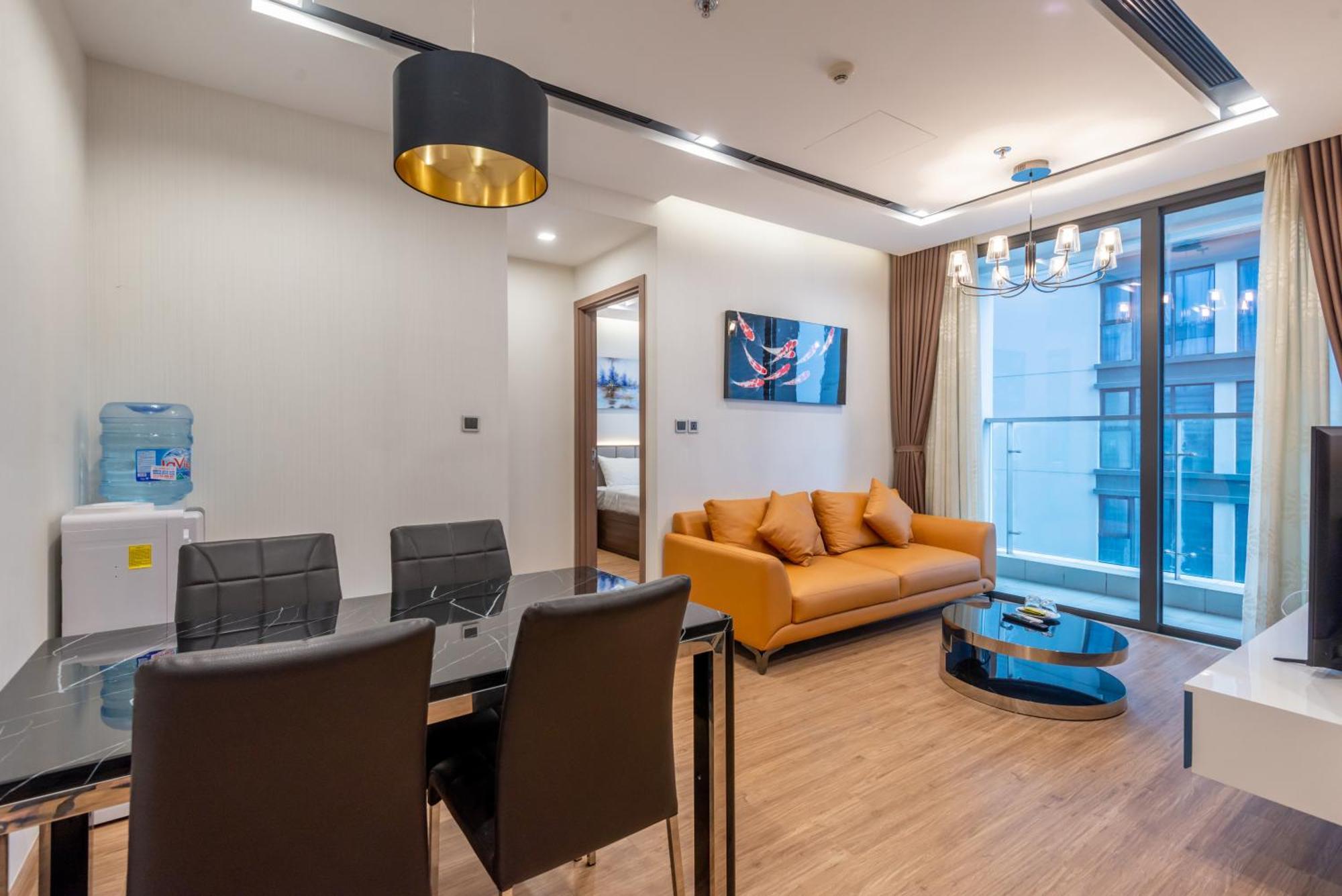 Apartment Nvt Housing - Vinhomes Metropolis Hanoi
