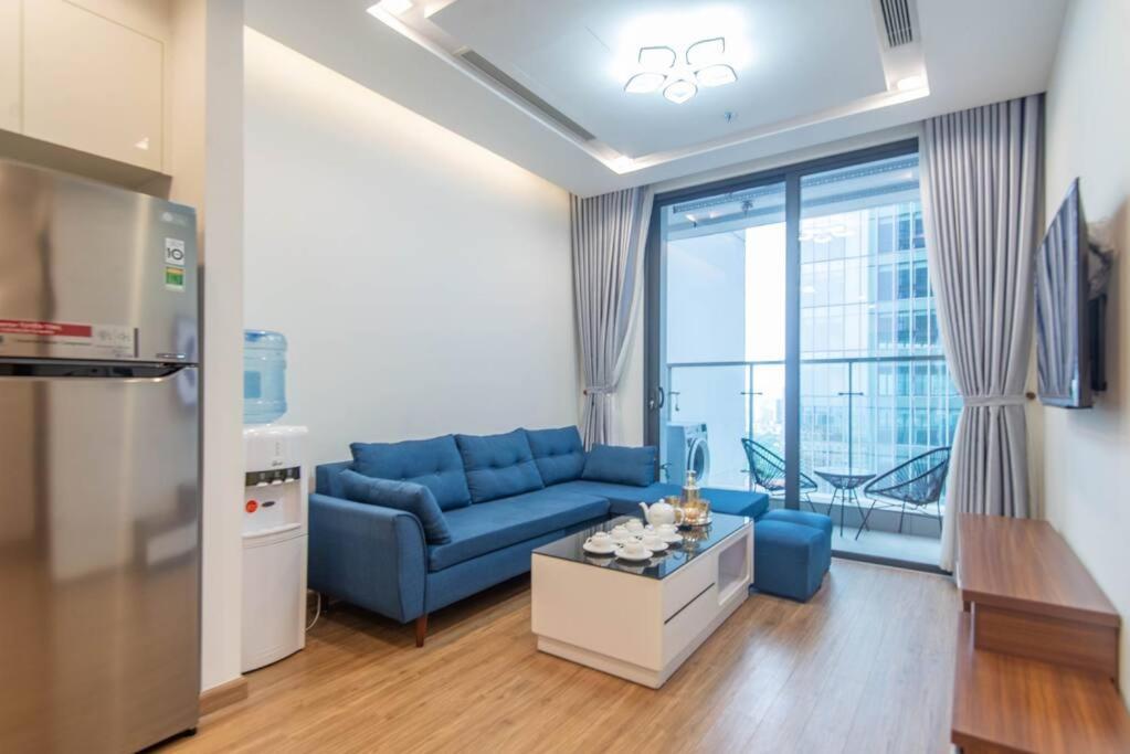 Nvt Housing - Vinhomes Metropolis Apartment *